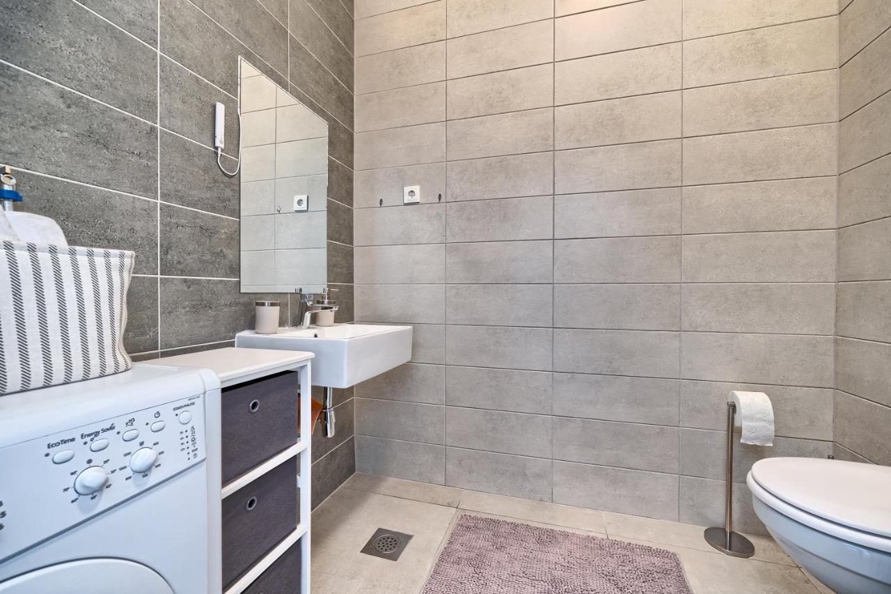 Modern Apartments With Sea View 150 Meters To Beach Каштела Екстер'єр фото